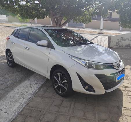 TOYOTA YARIS 1.5 16V FLEX XLS MULTIDRIVE TOYOTA YARIS 1.5 16V FLEX XLS MULTIDRIVE